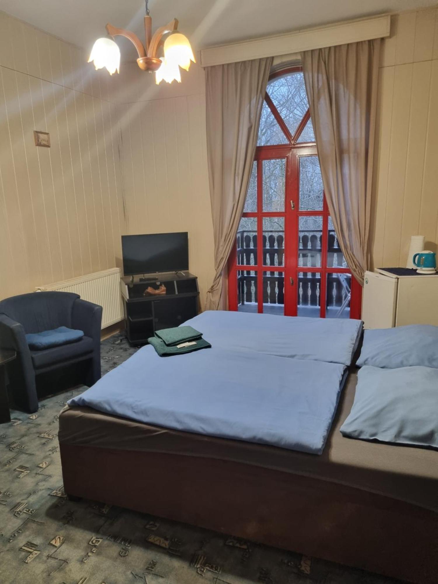 Studanka Hotel Orlová Eksteriør billede